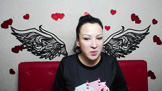 Snapshot of ElizabethSho chatting on 27, 2, 2025 ElizabethSho online show from 27, 2, 2025