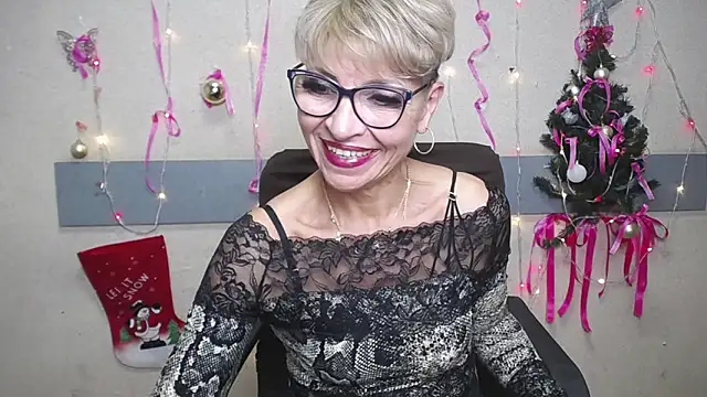 EllaBonito online show from 3, 1, 2025