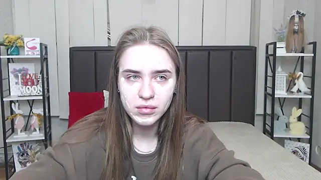 LauraHlot online show from 25, 11, 2025