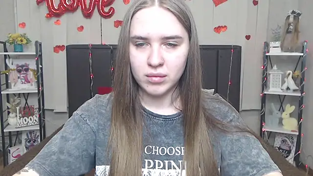 Snapshot of LauraHlot chatting on 15, 5, 2026 LauraHlot online show from 15, 5, 2026
