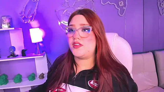 Camiila Osorio online show from 13, 1, 2026