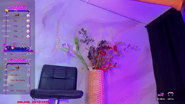 Snapshot of Karla-Ebony chatting on 29, 10, 2025 Karla-Ebony online show from 29, 10, 2025