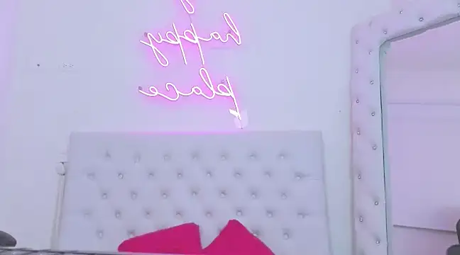 Snapshot of silvana__miller chatting on 20, 1, 2025 silvana miller online show from 20, 1, 2025