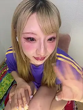 Snapshot of alice__1111 chatting on 5, 5, 2026 alice 1111 online show from 5, 5, 2026