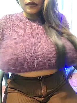 Snapshot of N-Natasha chatting on 2, 1, 2025 N-Natasha online show from 2, 1, 2025