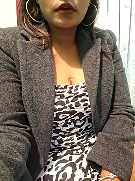 Snapshot of N-Natasha chatting on 12, 1, 2025 N-Natasha online show from 12, 1, 2025