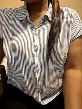 Snapshot of N-Natasha chatting on 14, 2, 2025 N-Natasha online show from 14, 2, 2025