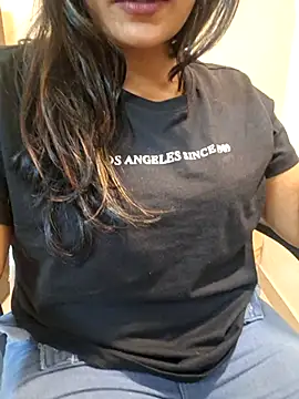 Snapshot of N-Natasha chatting on 17, 3, 2025 N-Natasha online show from 17, 3, 2025