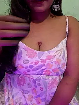 Snapshot of N-Natasha chatting on 17, 9, 2025 N-Natasha online show from 17, 9, 2025