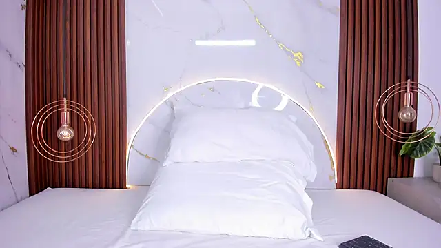 miamiller69 online show from 4, 10, 2025