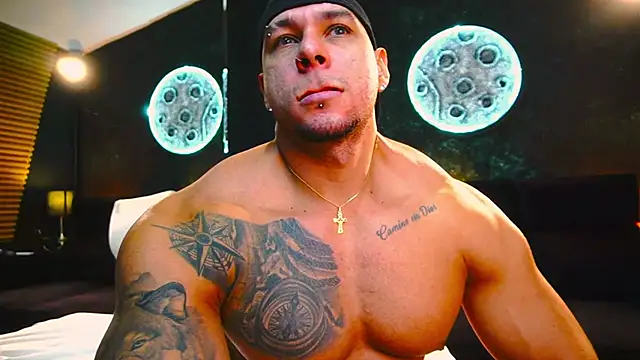 Snapshot of MassimoWalton2 chatting on 23, 9, 2025 MassimoWalton2 online show from 23, 9, 2025