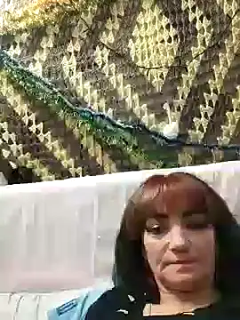 Snapshot of SweetLeila40 chatting on 29, 12, 2024 SweetLeila40 online show from 29, 12, 2024