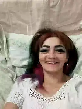 Snapshot of SweetLeila40 chatting on 3, 1, 2025 SweetLeila40 online show from 3, 1, 2025