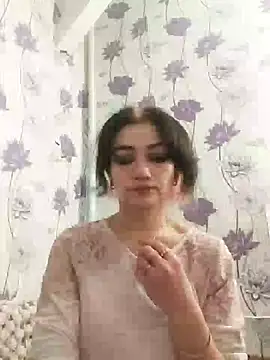 Snapshot of SweetLeila40 chatting on 14, 3, 2025 SweetLeila40 online show from 14, 3, 2025