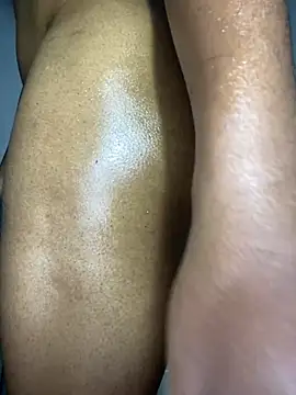 Snapshot of incognitobdy chatting on 21, 2, 2025 incognitobdy online show from 21, 2, 2025