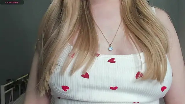 Snapshot of Melissa_babs chatting on 26, 12, 2024 Melissa babs online show from 26, 12, 2024