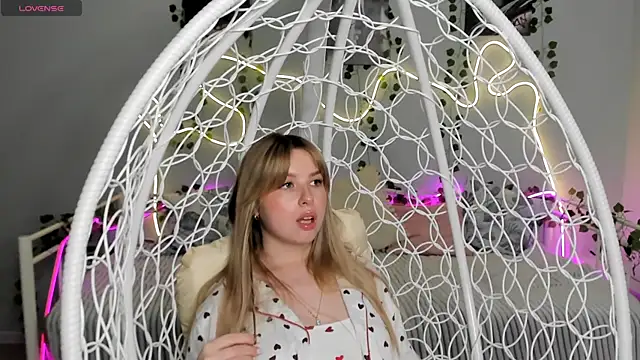 Snapshot of Melissa_babs chatting on 28, 1, 2025 Melissa babs online show from 28, 1, 2025