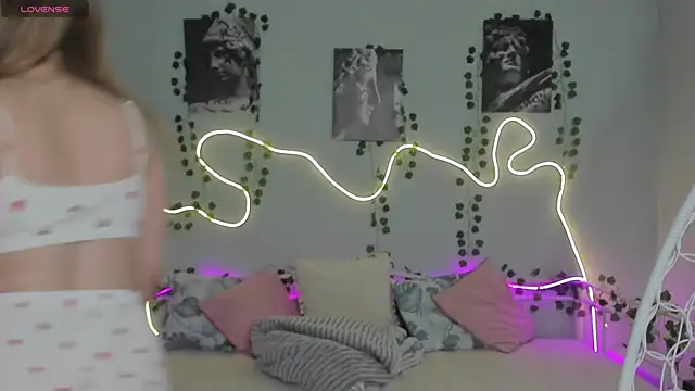 Snapshot of Melissa_babs chatting on 14, 3, 2025 Melissa babs online show from 14, 3, 2025