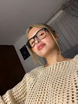 Snapshot of Odett_ chatting on 17, 3, 2025 Odett online show from 17, 3, 2025