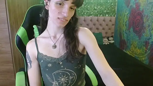 Snapshot of BurningVenus12 chatting on 24, 4, 2026 BurningVenus12 online show from 24, 4, 2026