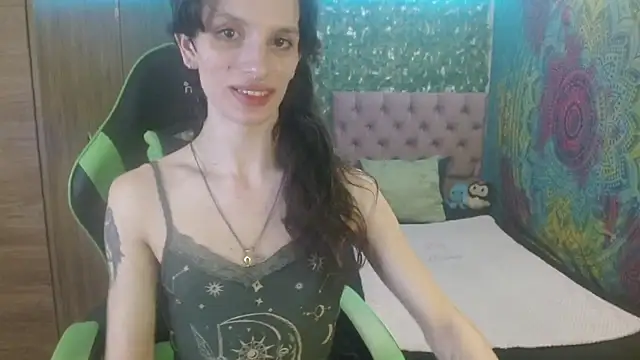 Snapshot of BurningVenus12 chatting on 5, 7, 2026 BurningVenus12 online show from 5, 7, 2026