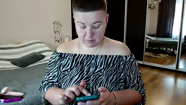 Annet1912 online show from 19, 9, 2025