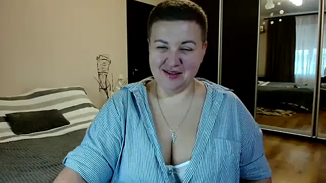 Annet1912 online show from 4, 12, 2025