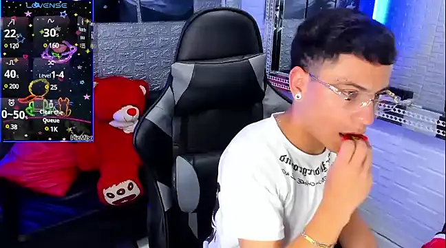 salvadorgomezx online show from 10, 1, 2025