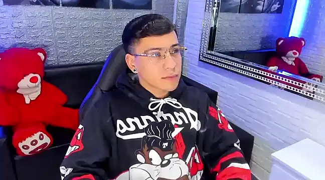 salvadorgomezx online show from 11, 2, 2025