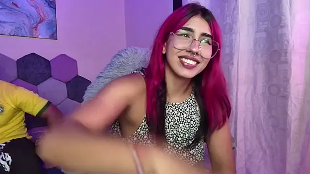 Horny tgn online show from 28, 9, 2025