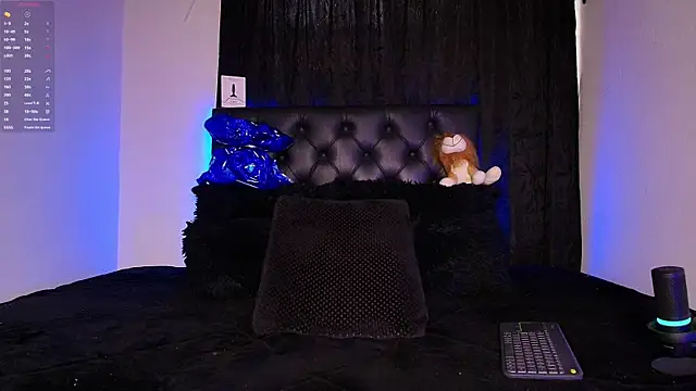 Snapshot of James1lee_ chatting on 6, 6, 2026 James1lee online show from 6, 6, 2026