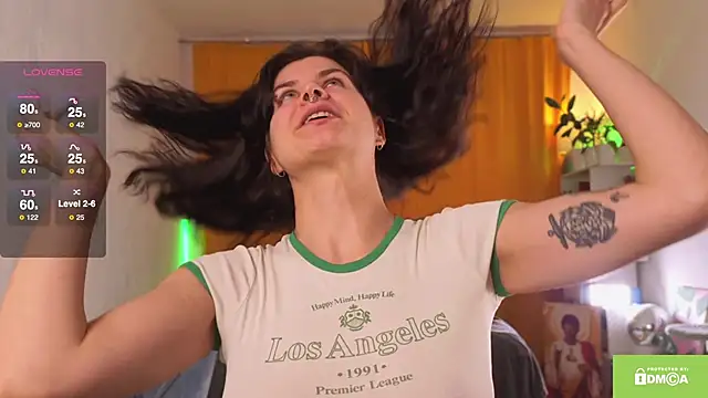 ginavontease online show from 8, 11, 2025