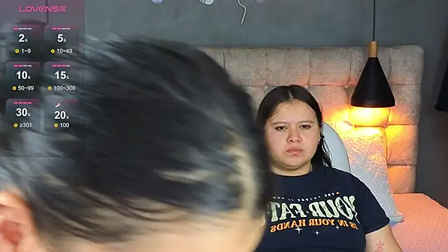 Laia and Aloby online show from 8, 11, 2025