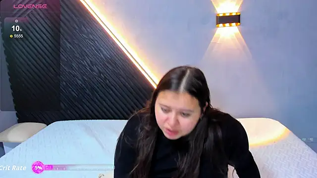 Snapshot of Laia_and_Aloby chatting on 30, 5, 2026 Laia and Aloby online show from 30, 5, 2026