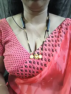 Snapshot of bhuvana555 chatting on 16, 5, 2026 bhuvana555 online show from 16, 5, 2026