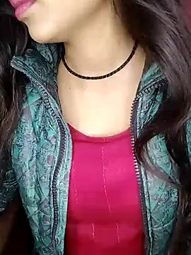 Snapshot of Sreya213 chatting on 30, 12, 2024 Sreya213 online show from 30, 12, 2024