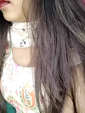 Snapshot of Sreya213 chatting on 21, 1, 2025 Sreya213 online show from 21, 1, 2025