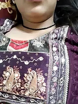 Snapshot of Sreya213 chatting on 22, 1, 2025 Sreya213 online show from 22, 1, 2025