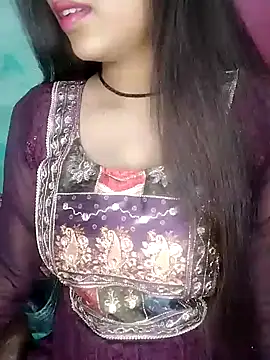 Snapshot of Sreya213 chatting on 23, 1, 2025 Sreya213 online show from 23, 1, 2025