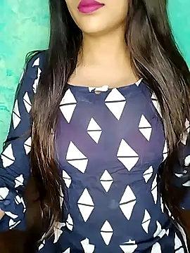 Snapshot of Sreya213 chatting on 19, 10, 2025 Sreya213 online show from 19, 10, 2025