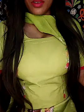 Sreya213 online show from 11, 4, 2026