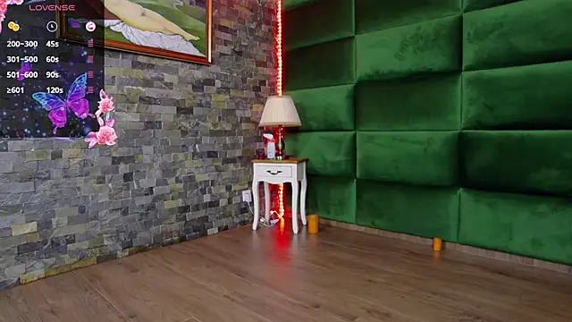 Snapshot of SelenSummer chatting on 10, 2, 2026 SelenSummer online show from 10, 2, 2026