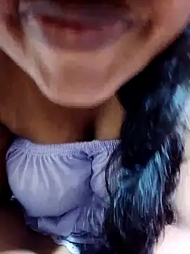 Snapshot of Diwya69 chatting on 9, 5, 2026 Diwya69 online show from 9, 5, 2026