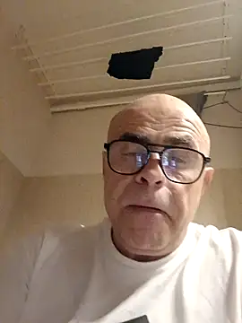 Snapshot of anakondix chatting on 17, 12, 2024 anakondix online show from 17, 12, 2024