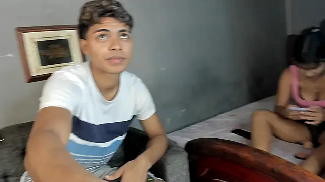 Snapshot of dafnezahiraa_ chatting on 27, 12, 2024 dafnezahiraa online show from 27, 12, 2024