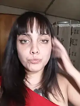 Snapshot of lucylovles chatting on 28, 7, 2026 lucylovles online show from 28, 7, 2026