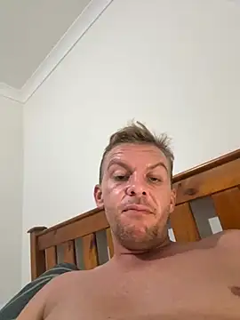 Snapshot of aus_guy93 chatting on 6, 4, 2026 aus guy93 online show from 6, 4, 2026