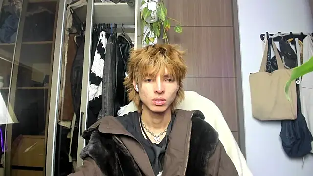 Snapshot of santy-kitty chatting on 22, 2, 2025 santy-kitty online show from 22, 2, 2025