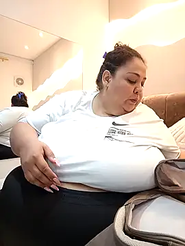 Alisson am online show from 26, 11, 2025