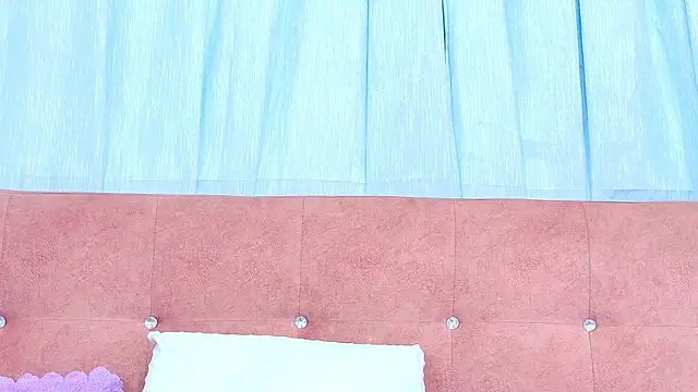 AlliciaKim online show from 1, 12, 2025